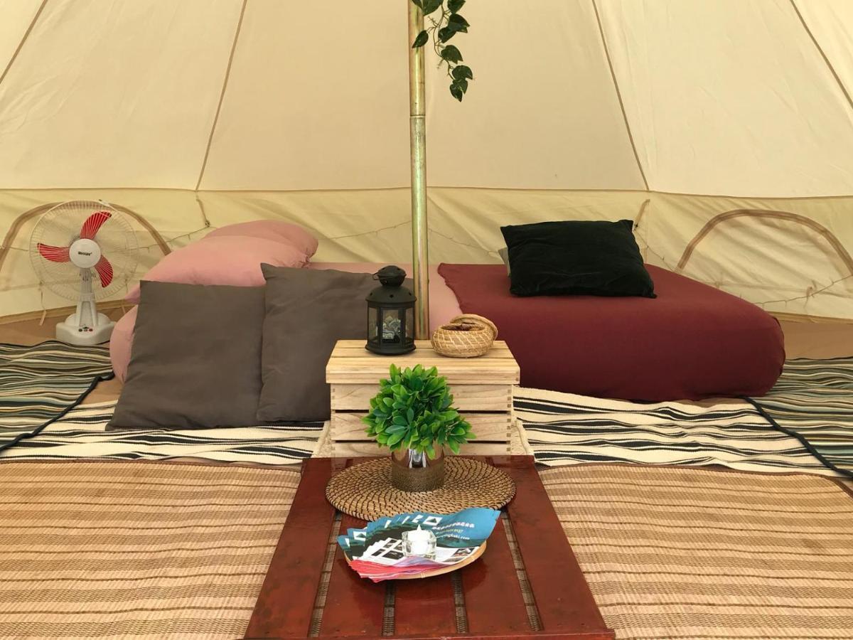 Glamping Kaki - Medium Bell Tent Singapore Ngoại thất bức ảnh